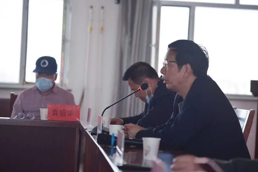 大漠桃花格外红 文艺服务处处春—阿拉善盟文联 阿拉善盟诗词学会组织艺术家赴孪井滩生态移民示范区开展“三下乡”文艺志愿服务采风活动 第34张