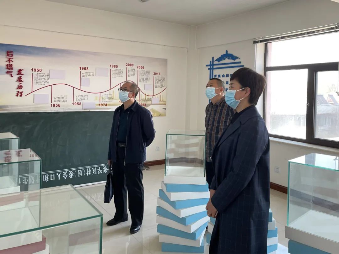 立足常态长效 落实包联责任——呼和浩特市文联赴包联社区开展调研 第3张