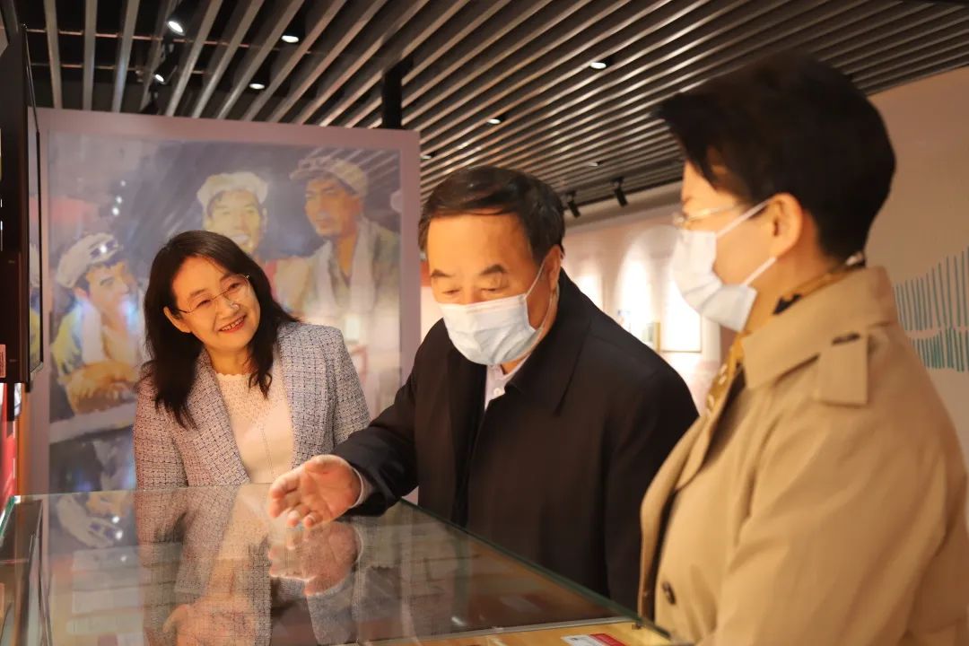 优势互补，共促发展——内蒙古文联与内蒙古大学探求合作新路径 第14张