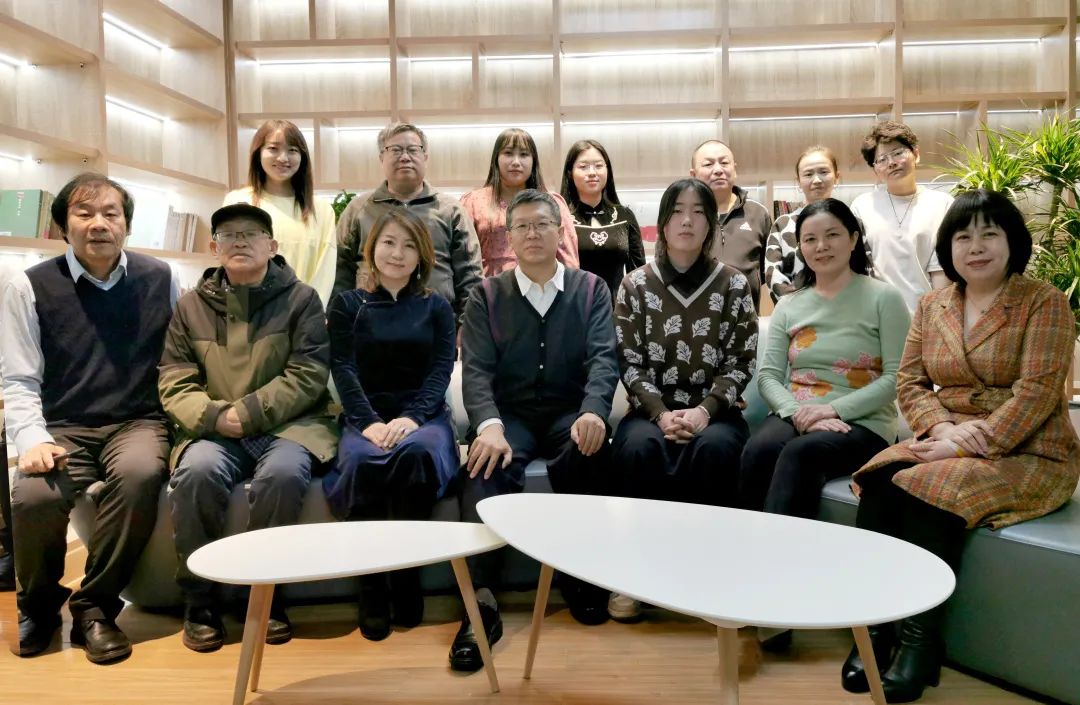 内蒙古文学杂志社开展“我为群众办实事”实践活动 第9张