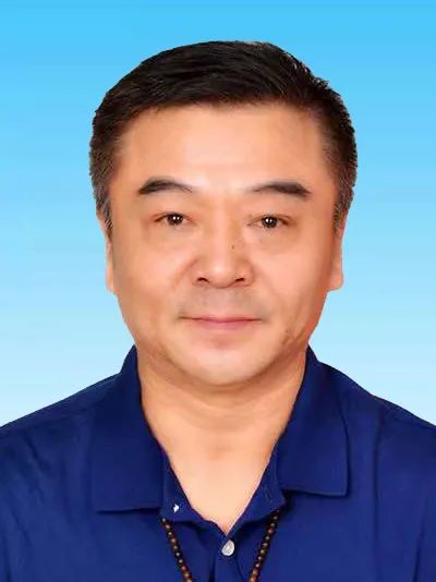 内蒙古戏剧家协会第八届主席团主席、副主席简介 第3张