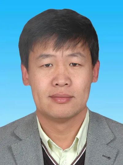 内蒙古戏剧家协会第八届主席团主席、副主席简介 第5张