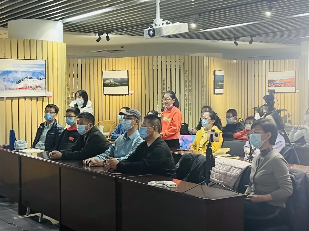 内蒙古文学馆公益大讲堂第一期开讲啦！ 第5张
