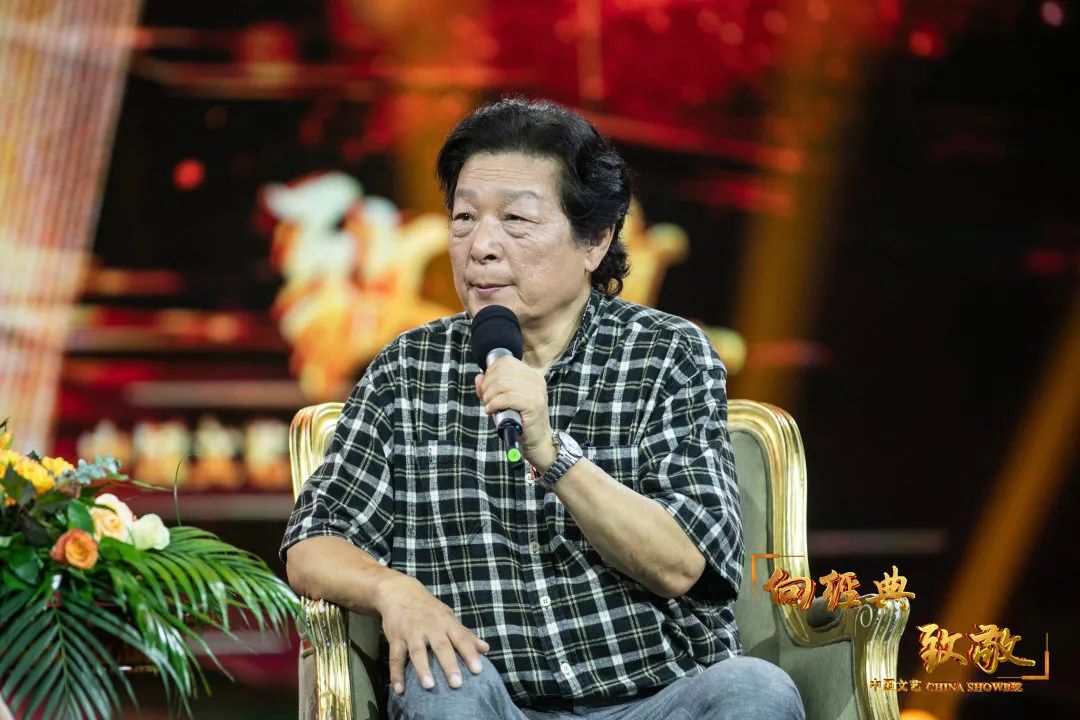 站在草原放歌的词作家——克明 第6张