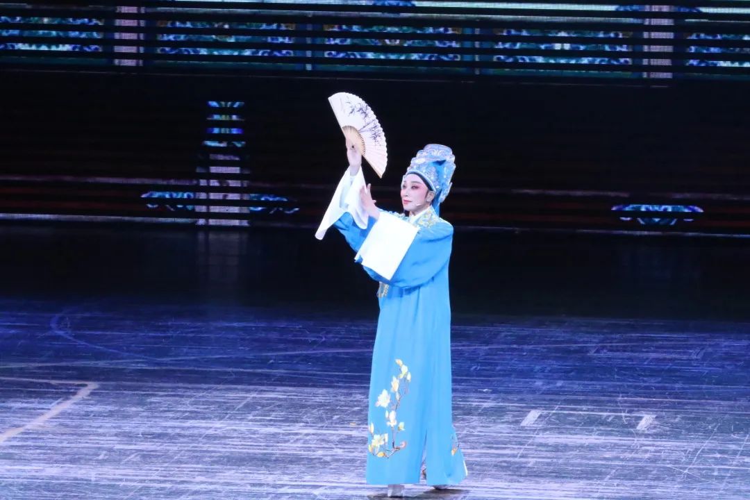 “喜迎二十大 梨园花盛开”——中华戏曲名家名段演唱会在内蒙古艺术剧院音乐厅继续精彩上演 第9张